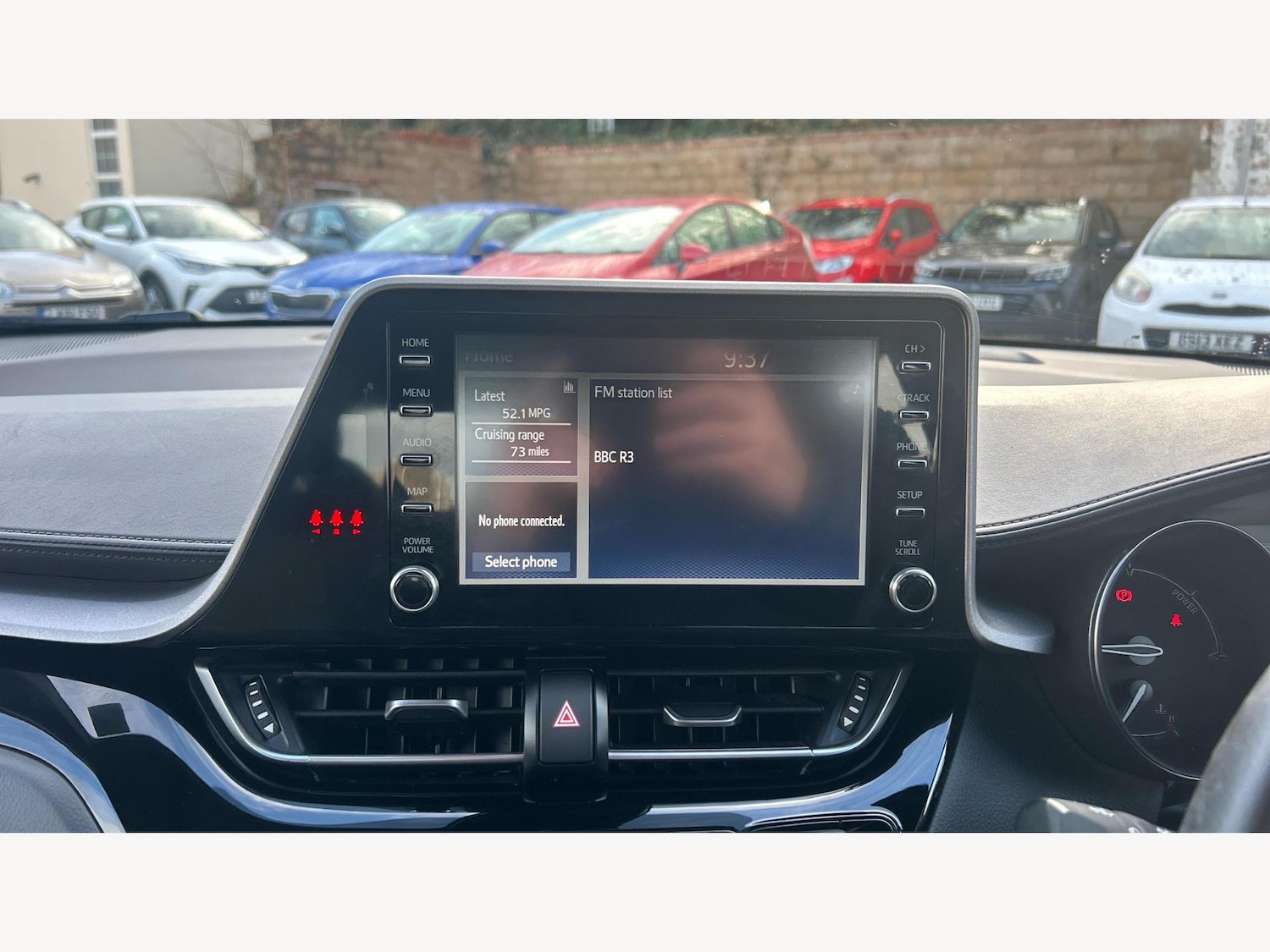 Used Toyota C-HR 2023 for sale - 76633688: Photo 9