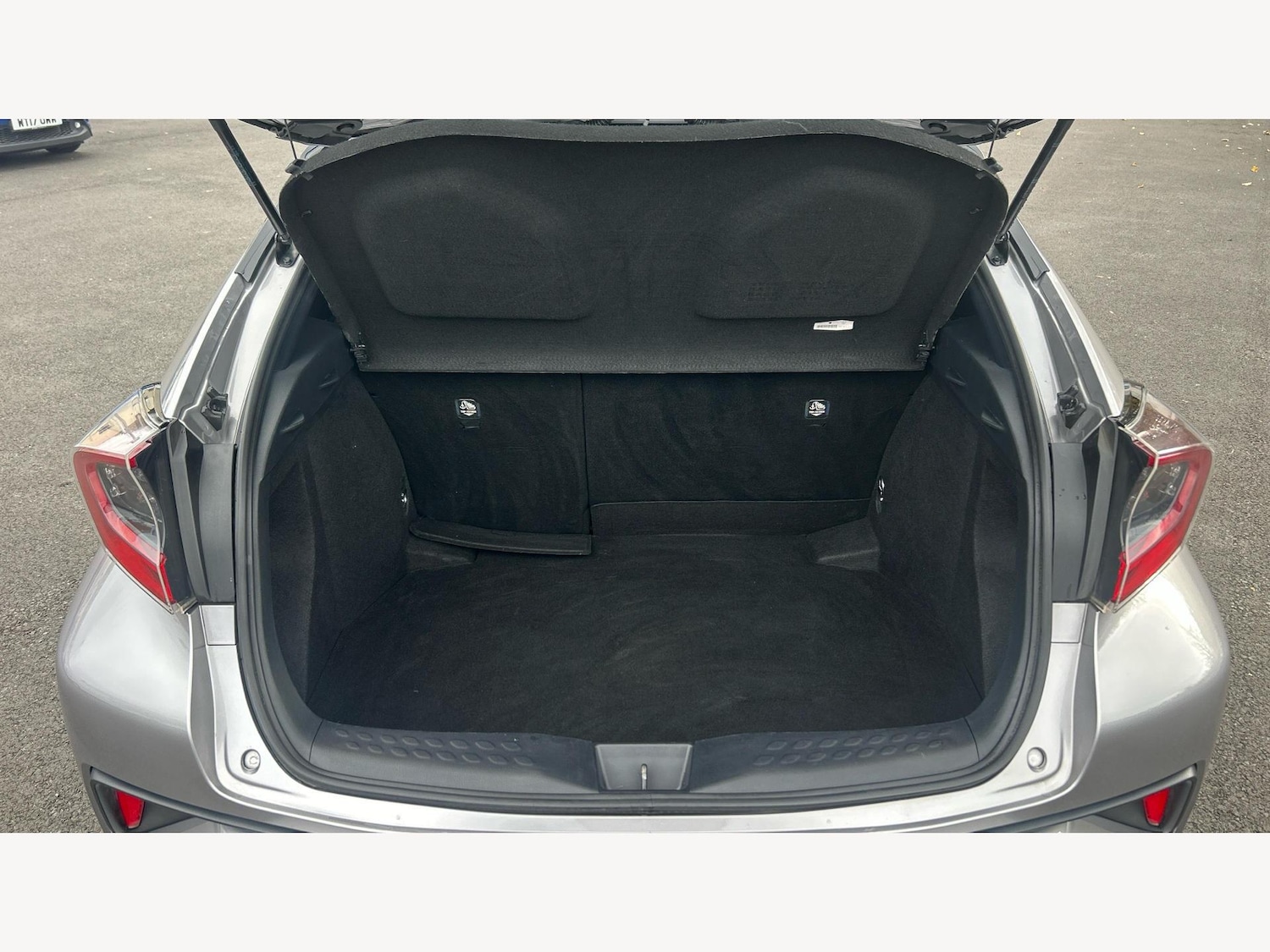 Used Toyota C-HR 2018 for sale - 76521988: Photo 16