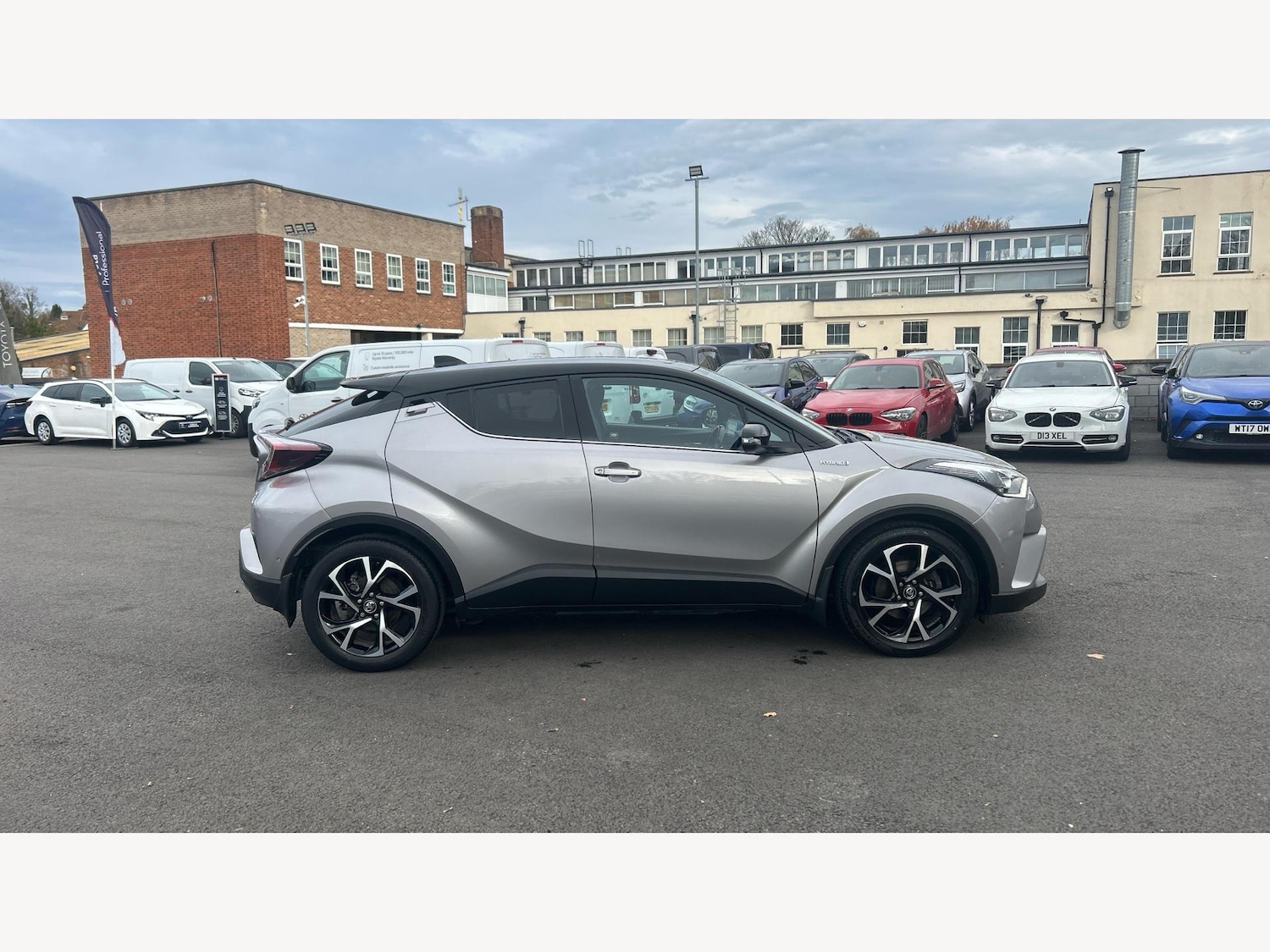 Used Toyota C-HR 2018 for sale - 76521988: Photo 18