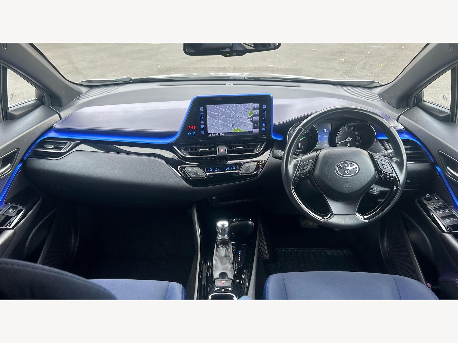 Used Toyota C-HR 2018 for sale - 76521988: Photo 7