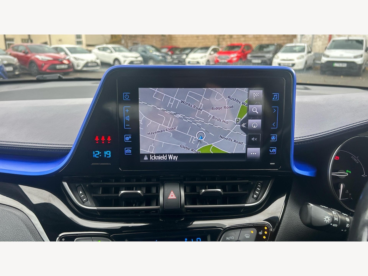 Used Toyota C-HR 2018 for sale - 76521988: Photo 9