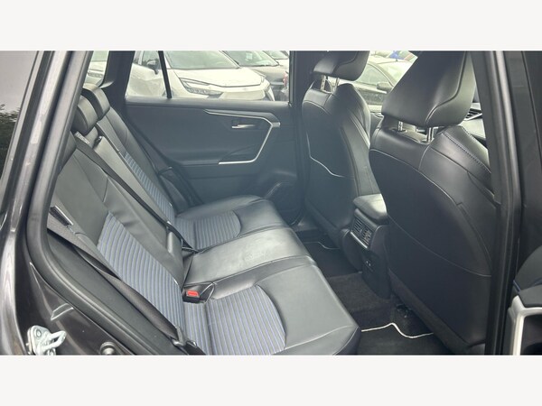 Used Toyota RAV4 2021 for sale - 76179758: Photo 14