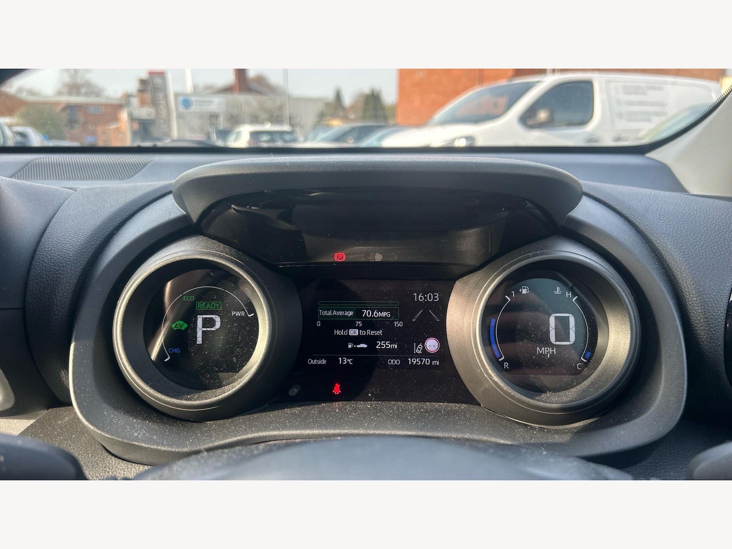 Used Toyota Yaris 2021 for sale - 77982576: Photo 11