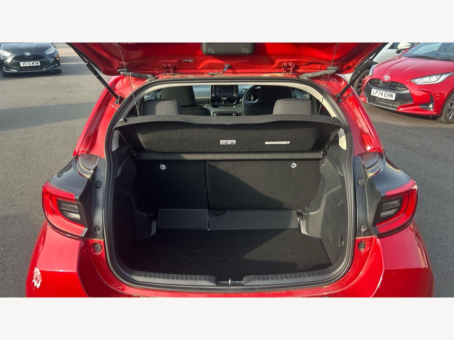 Used Toyota Yaris 2021 for sale - 77982576: Photo 16