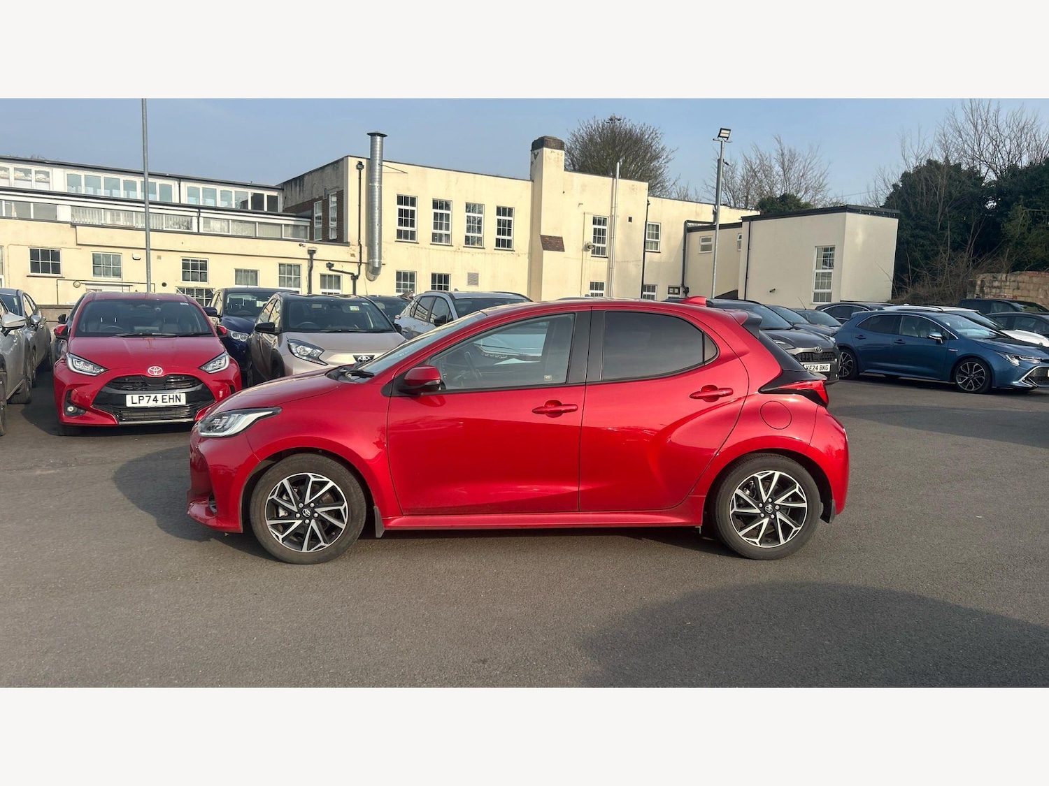 Used Toyota Yaris 2021 for sale - 77982576: Photo 19