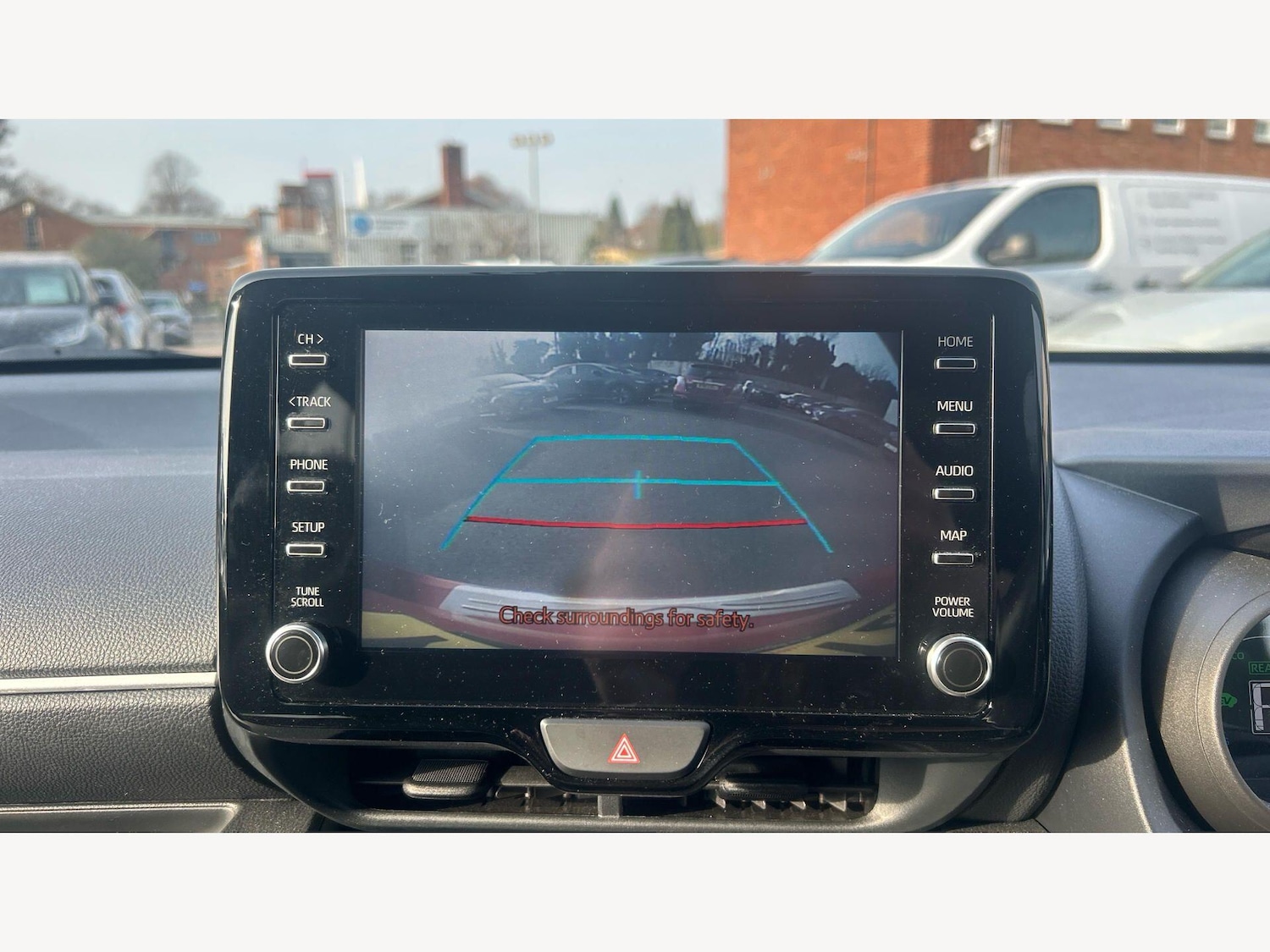 Used Toyota Yaris 2021 for sale - 77982576: Photo 22