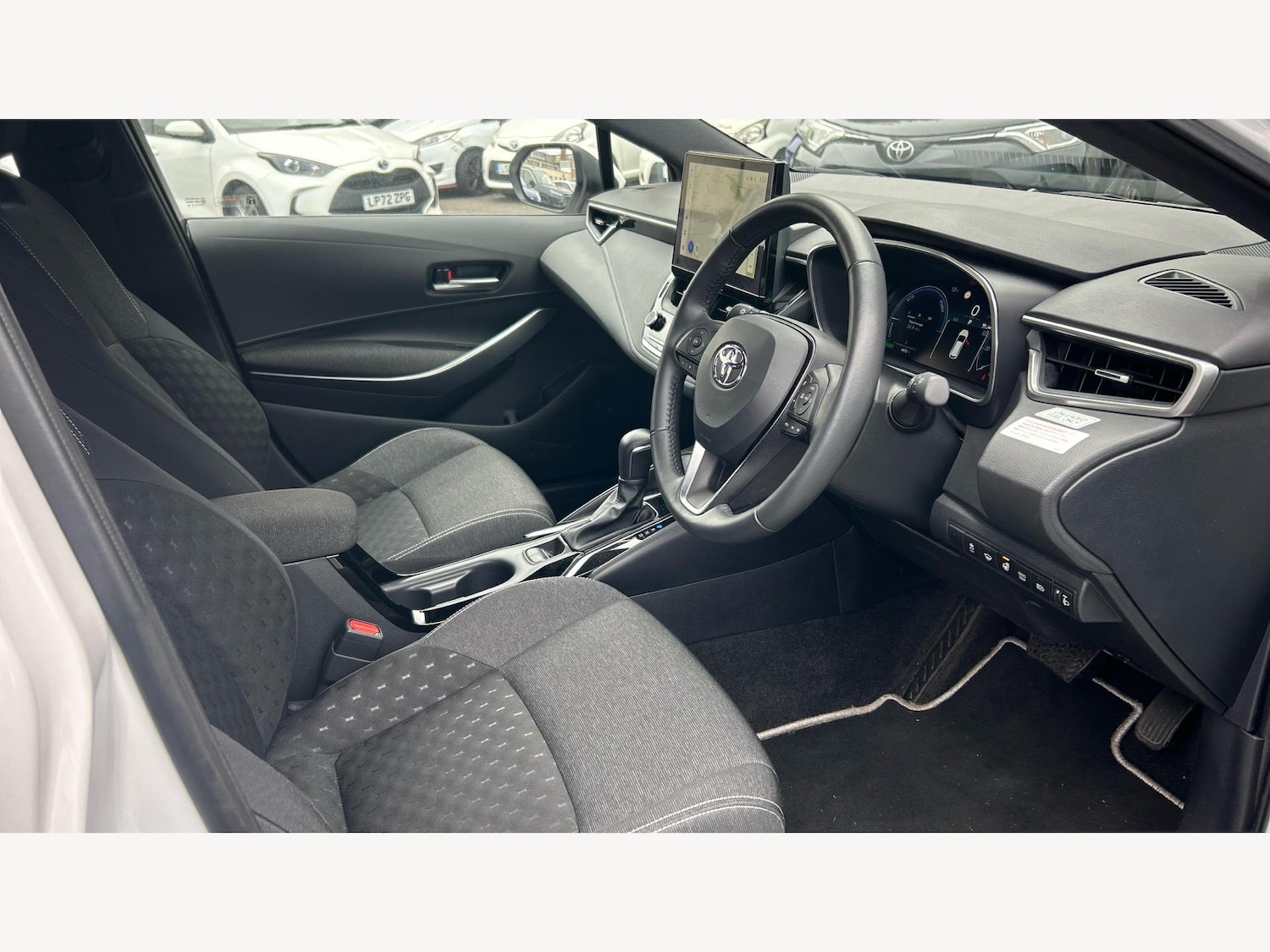 Used Toyota Corolla 2024 for sale - 76513131: Photo 13