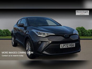 Used Toyota C-HR 2023 for sale - 77253572: Photo