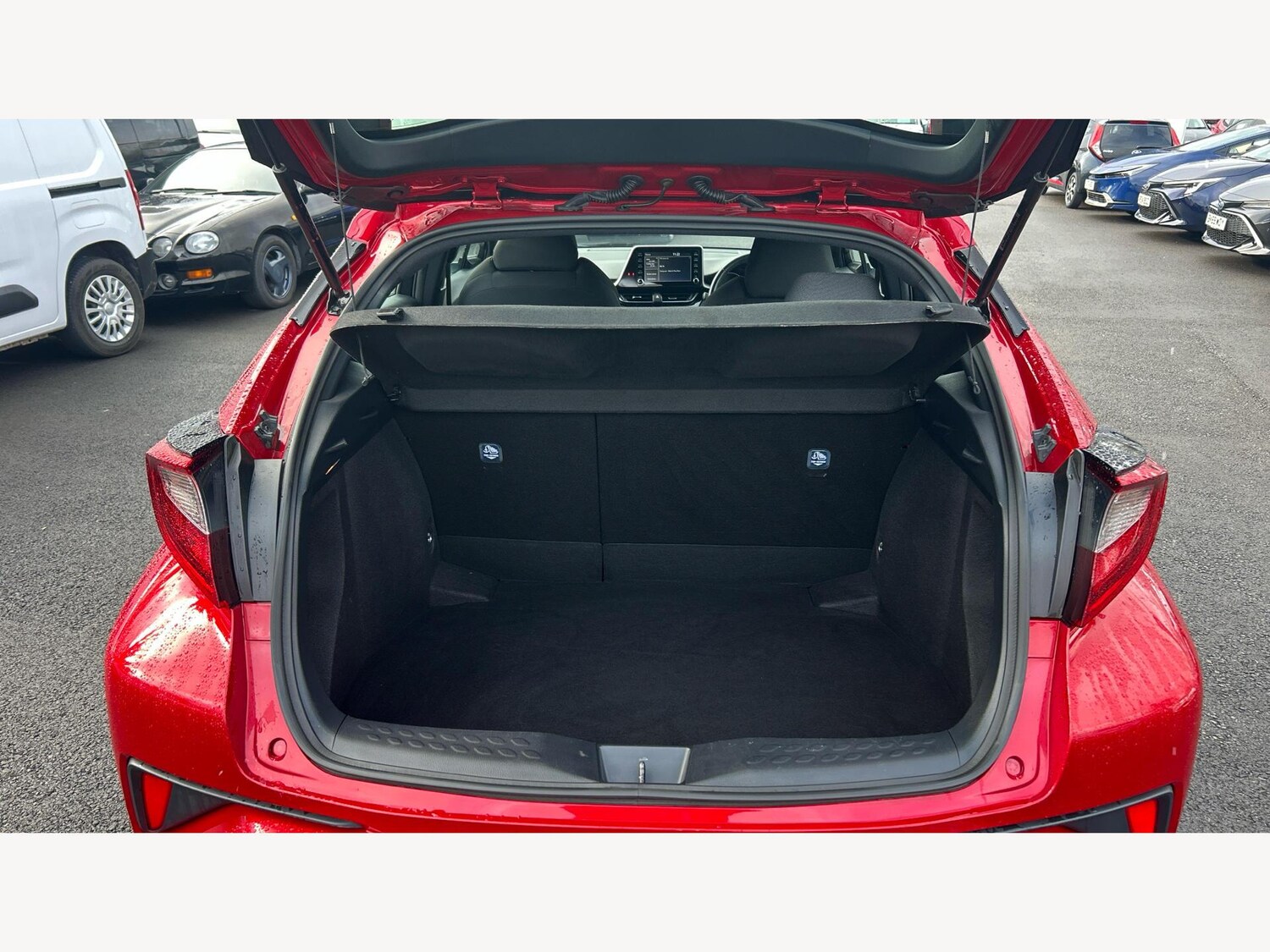 Used Toyota C-HR 2022 for sale - 77510329: Photo 16