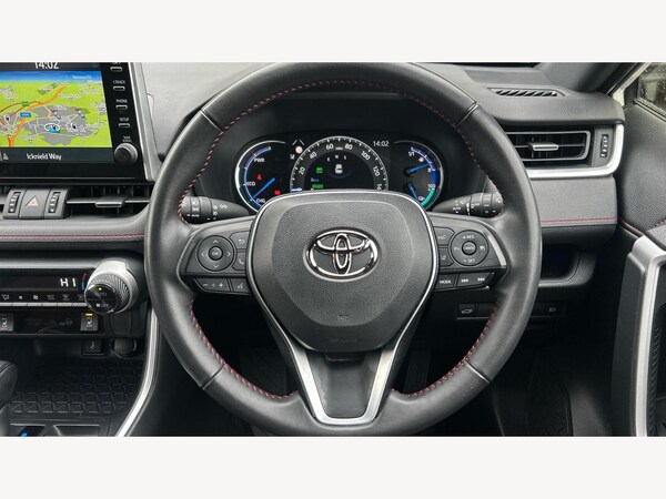Used Toyota RAV4 2022 for sale - 76240011: Photo 10