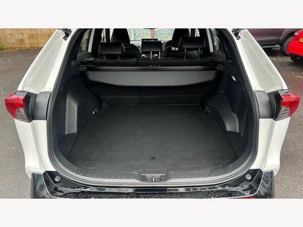 Used Toyota RAV4 2022 for sale - 76240011: Photo 16