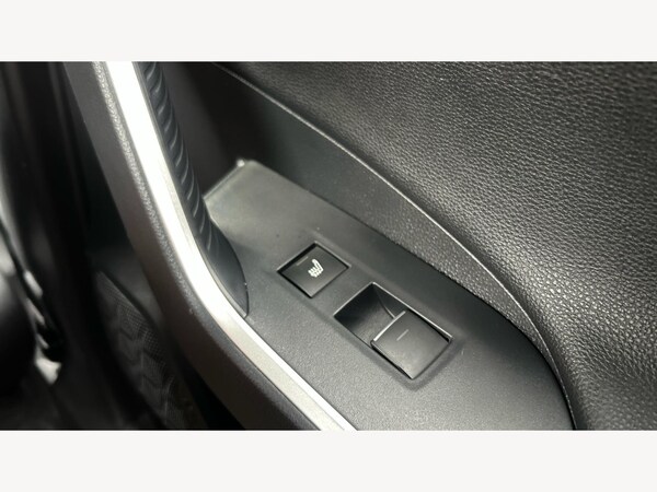 Used Toyota RAV4 2022 for sale - 76240011: Photo 23