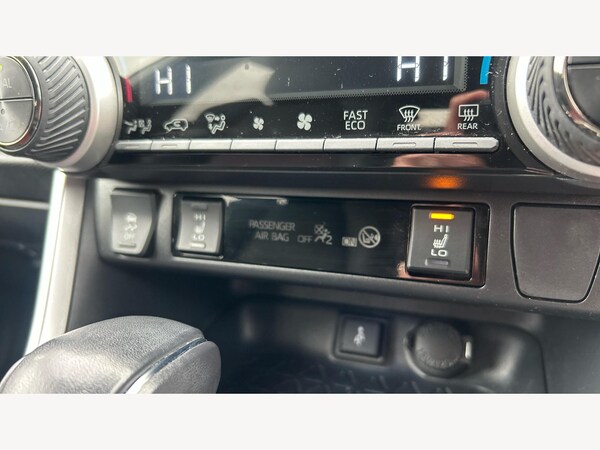 Used Toyota RAV4 2022 for sale - 76240011: Photo 24