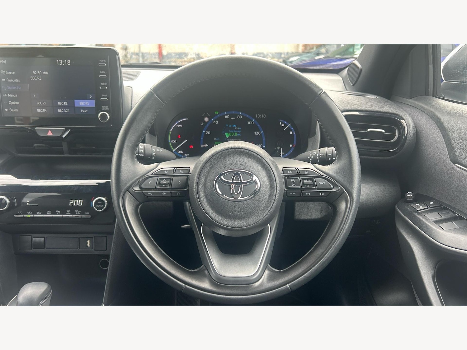 Used Toyota Yaris Cross 2023 for sale - 77119701: Photo 10