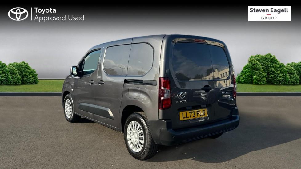 Used Toyota ProAce 2023 for sale - 76786768: Photo 4