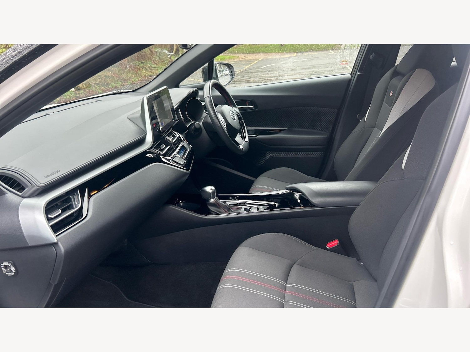 Used Toyota C-HR 2022 for sale - 77441103: Photo 12