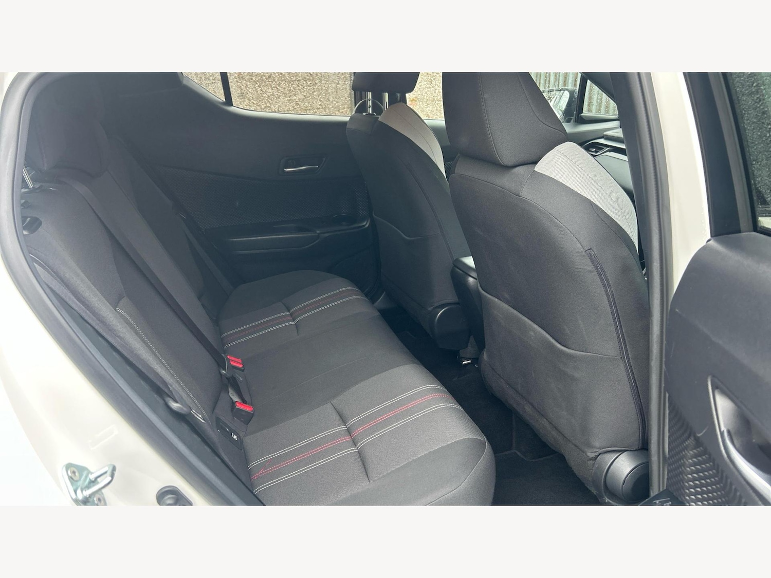 Used Toyota C-HR 2022 for sale - 77441103: Photo 14