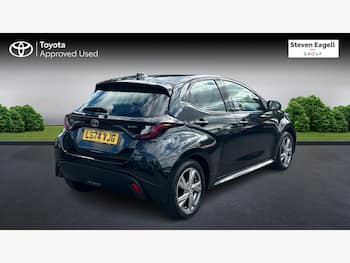 Used Toyota Yaris 2024 for sale - 79830744: Photo