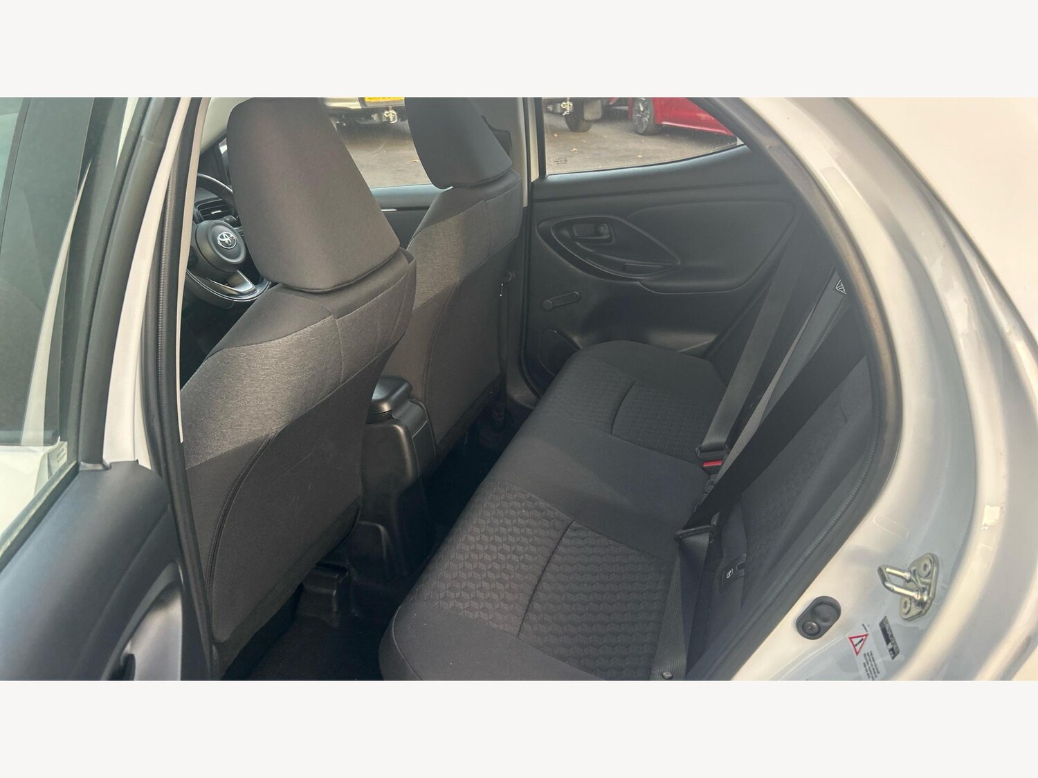 Used Toyota Yaris 2023 for sale - 75979006: Photo 15