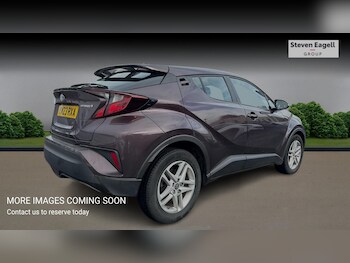 Used Toyota C-HR 2023 for sale - 77705155: Photo