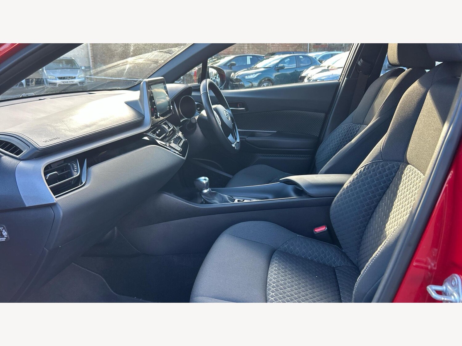 Used Toyota C-HR 2021 for sale - 77060308: Photo 12