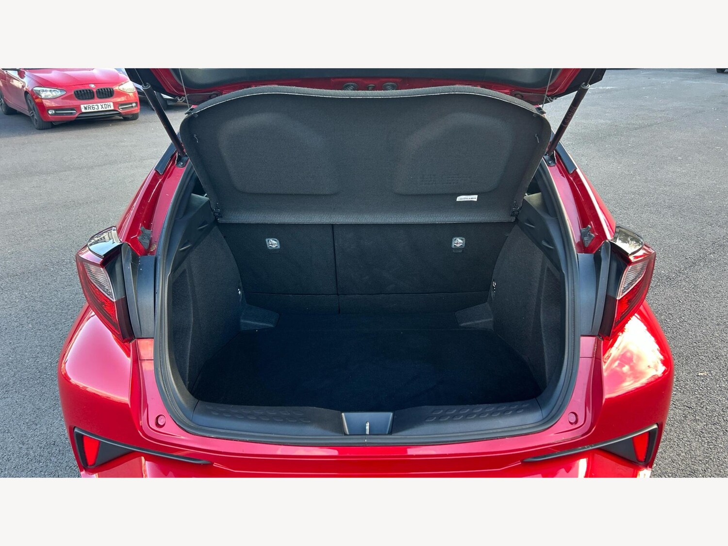 Used Toyota C-HR 2021 for sale - 77060308: Photo 16