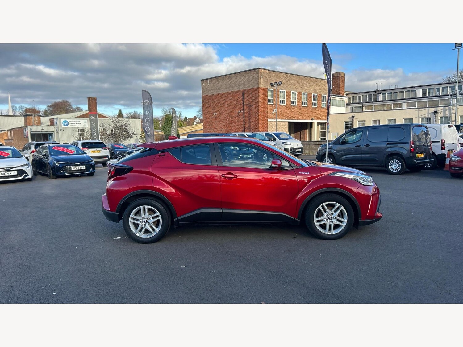 Used Toyota C-HR 2021 for sale - 77060308: Photo 18
