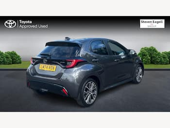 Used Toyota Yaris 2024 for sale - 79820988: Photo