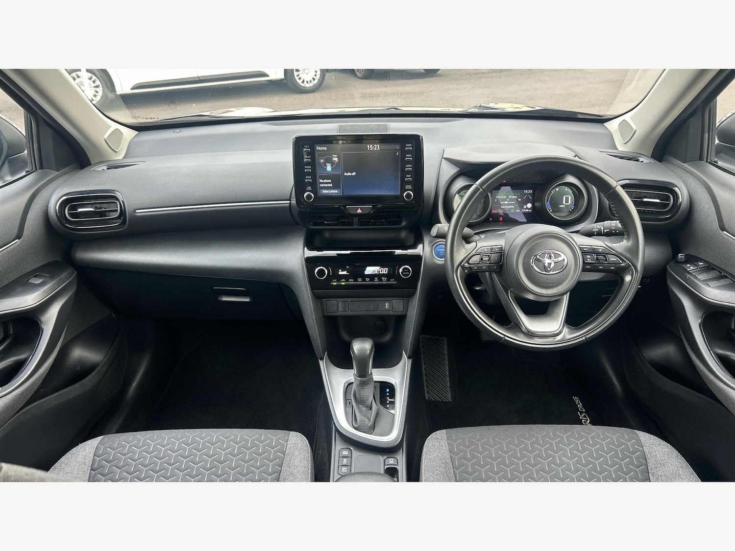Used Toyota Yaris Cross 2022 for sale - 76336453: Photo 7