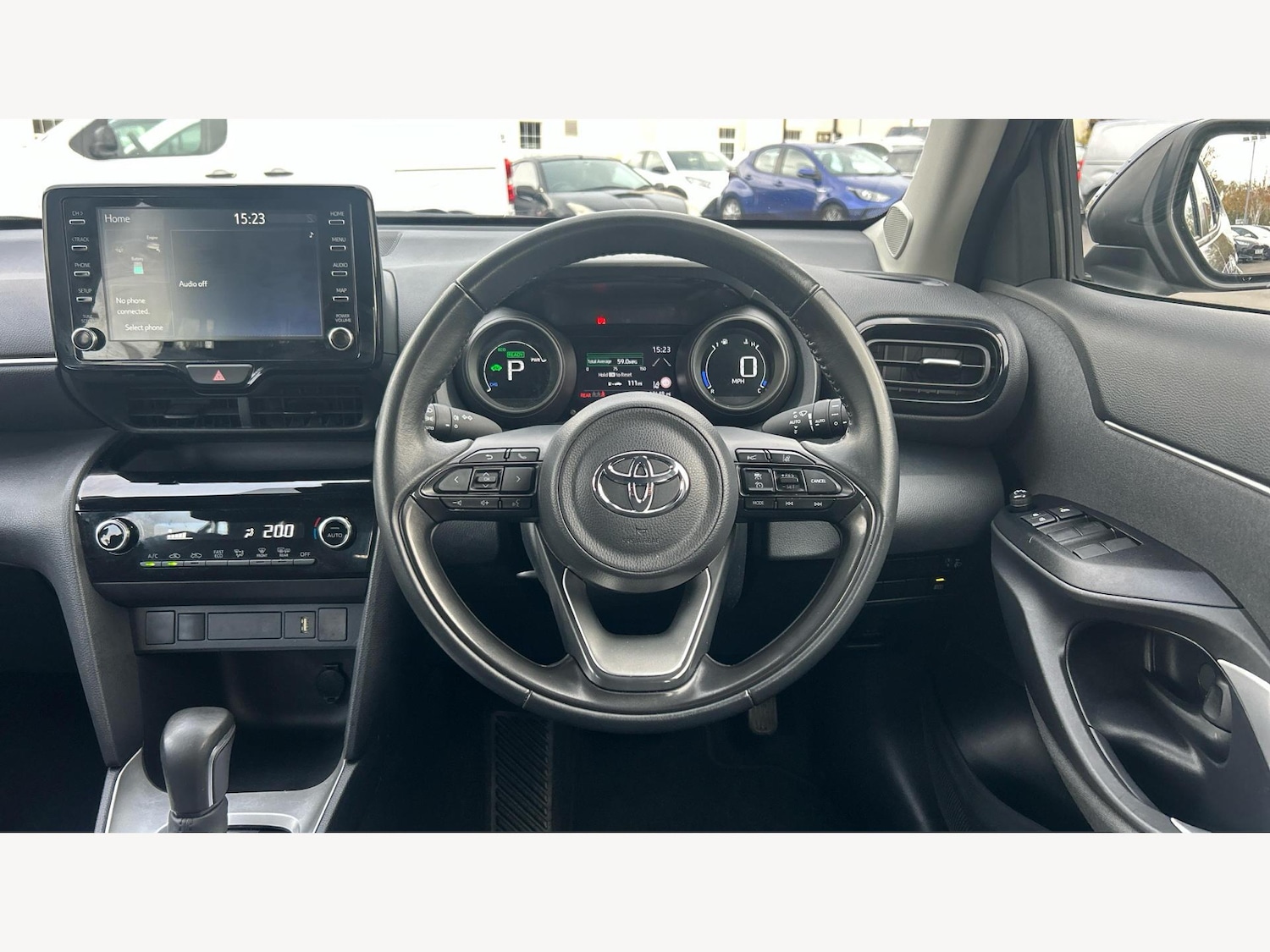Used Toyota Yaris Cross 2022 for sale - 76336453: Photo 8