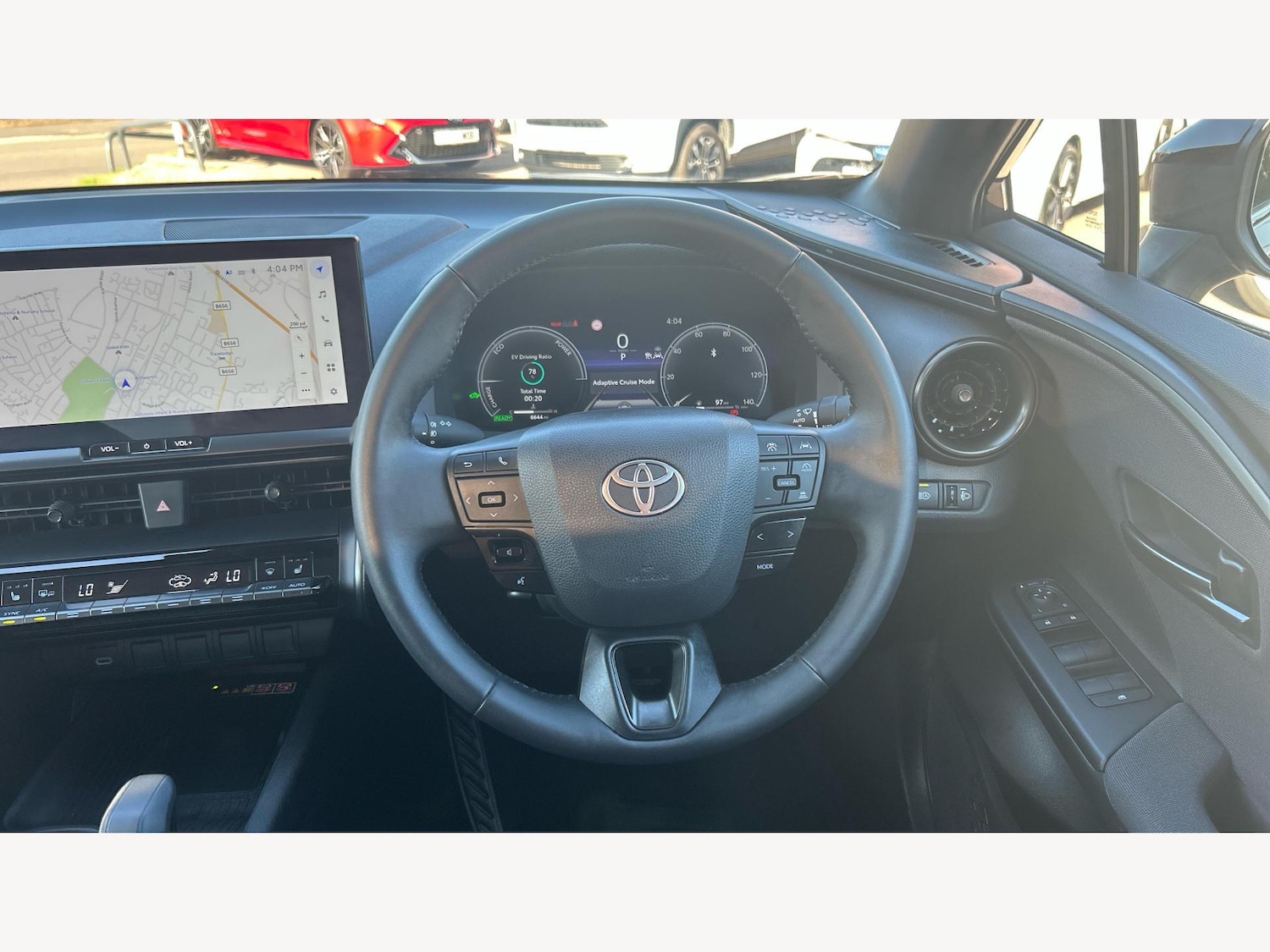 Used Toyota C-HR 2025 for sale - 76371395: Photo 8