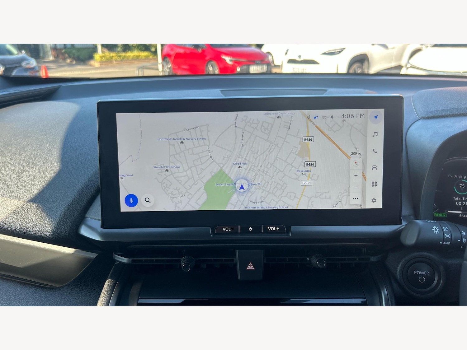 Used Toyota C-HR 2025 for sale - 76371395: Photo 9