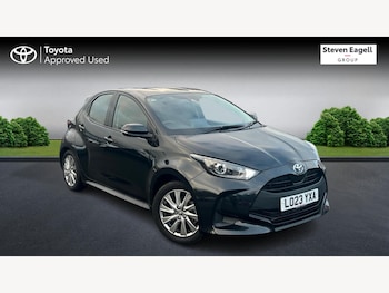 Used Toyota Yaris 2023 for sale - 76976727: Photo