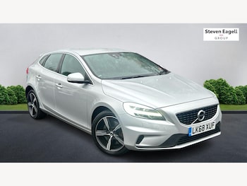Used Volvo V40 2019 for sale - 78244342: Photo
