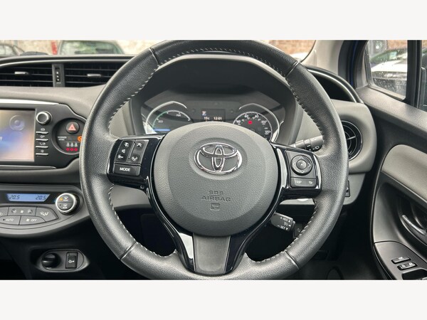 Used Toyota Yaris 2018 for sale - 76200596: Photo 10