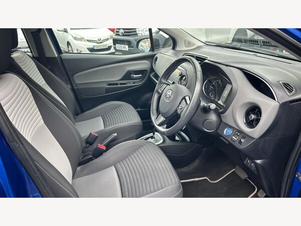 Used Toyota Yaris 2018 for sale - 76200596: Photo 13