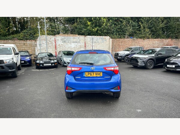 Used Toyota Yaris 2018 for sale - 76200596: Photo 21
