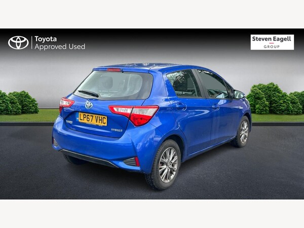 Used Toyota Yaris 2018 for sale - 76200596: Photo 2