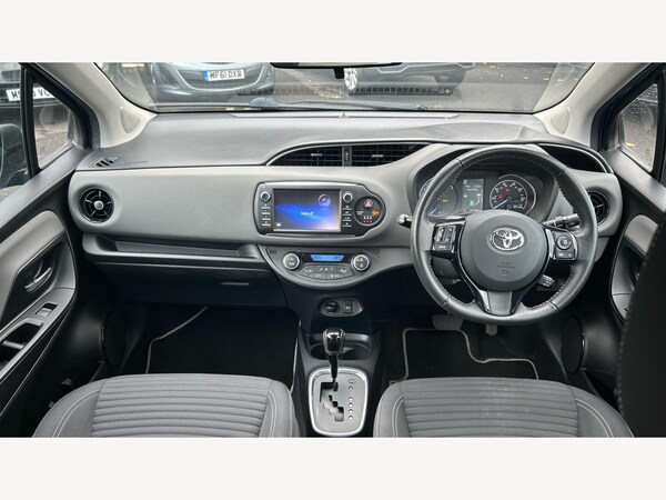 Used Toyota Yaris 2018 for sale - 76200596: Photo 7