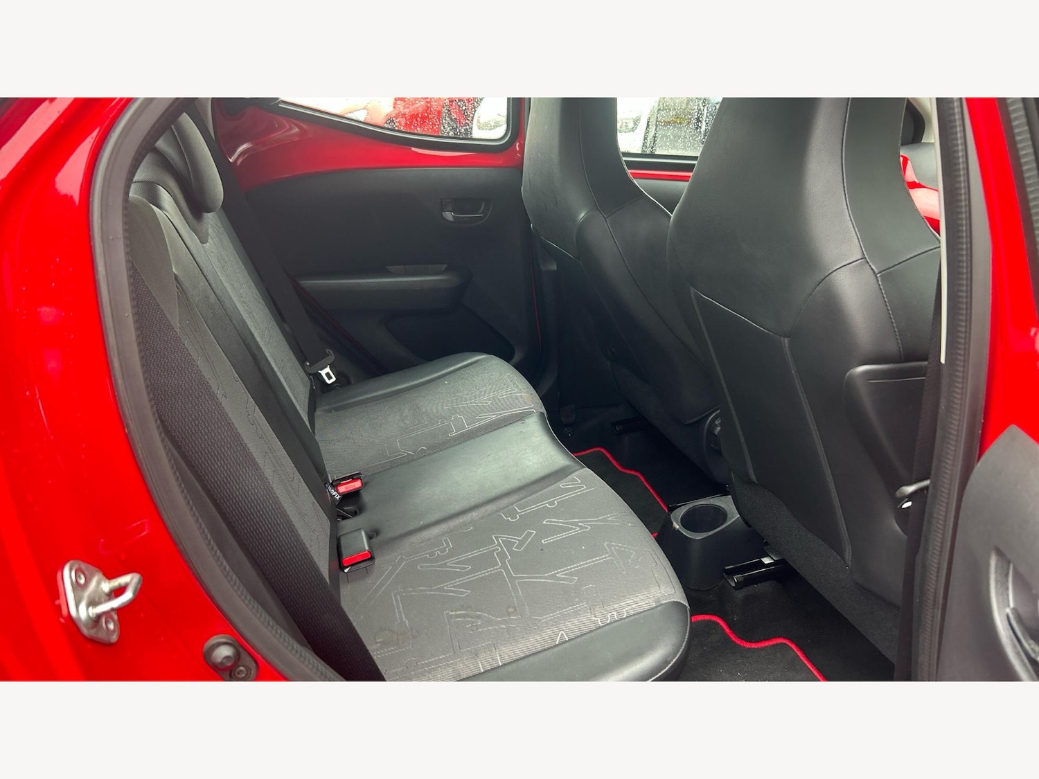 Used Toyota AYGO 2016 for sale - 76551068: Photo 14