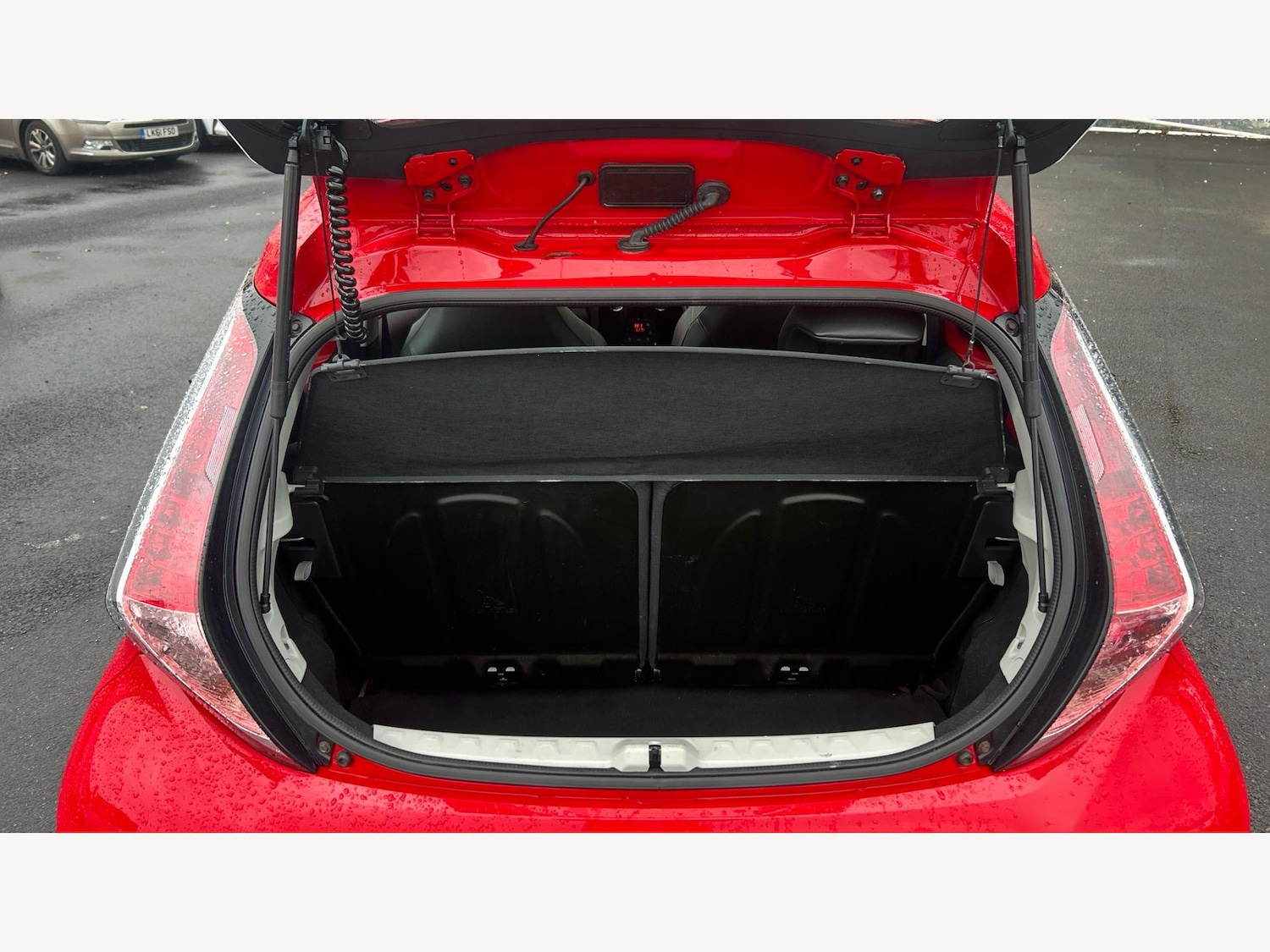 Used Toyota AYGO 2016 for sale - 76551068: Photo 16