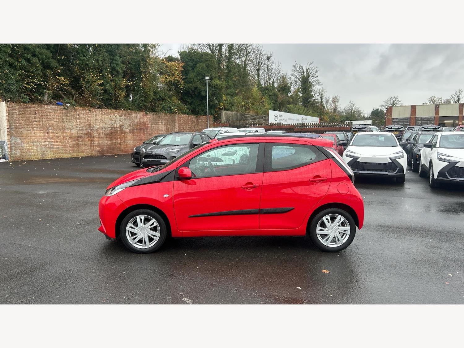 Used Toyota AYGO 2016 for sale - 76551068: Photo 19