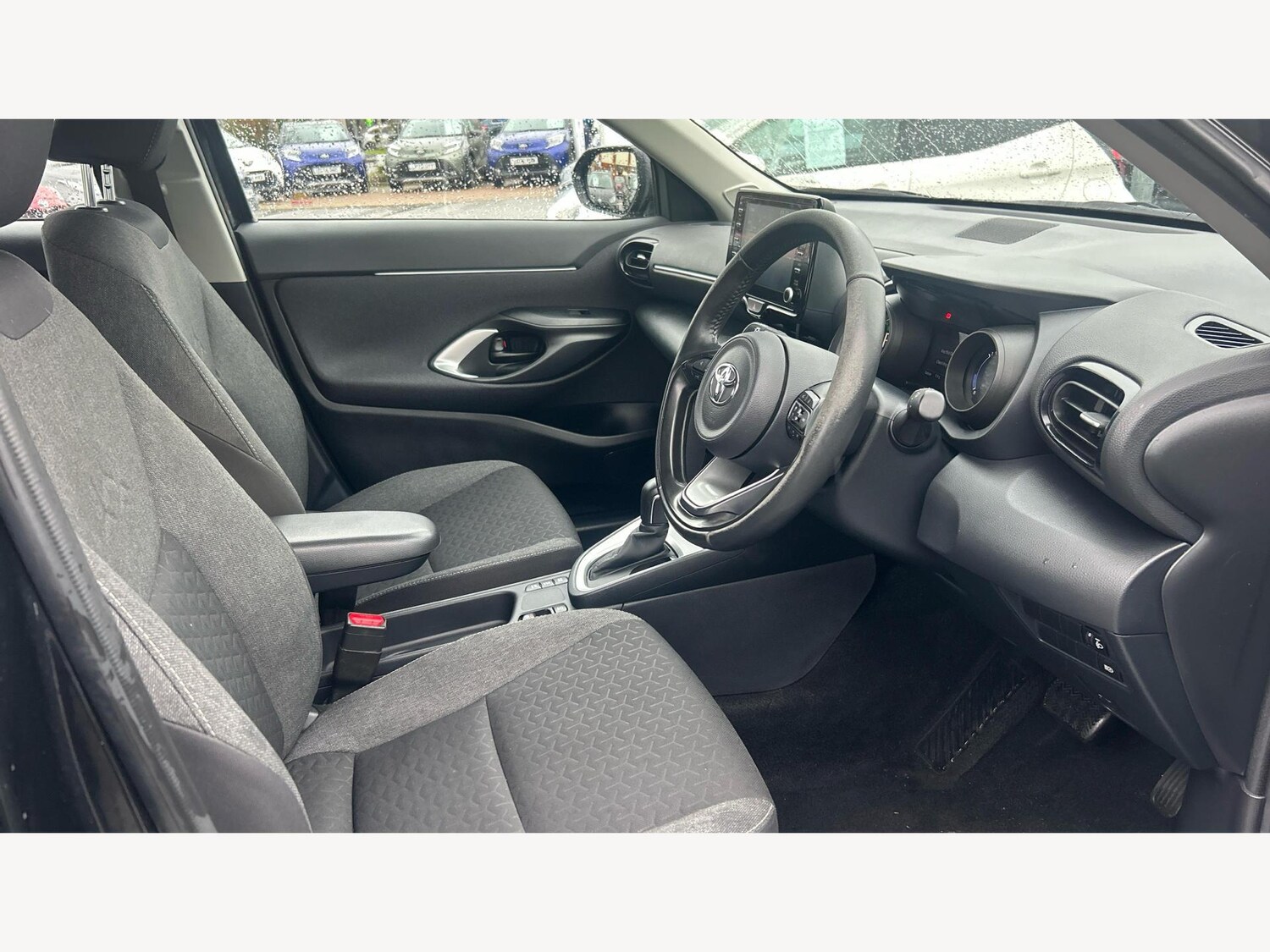 Used Toyota Yaris Cross 2023 for sale - 77267374: Photo 13