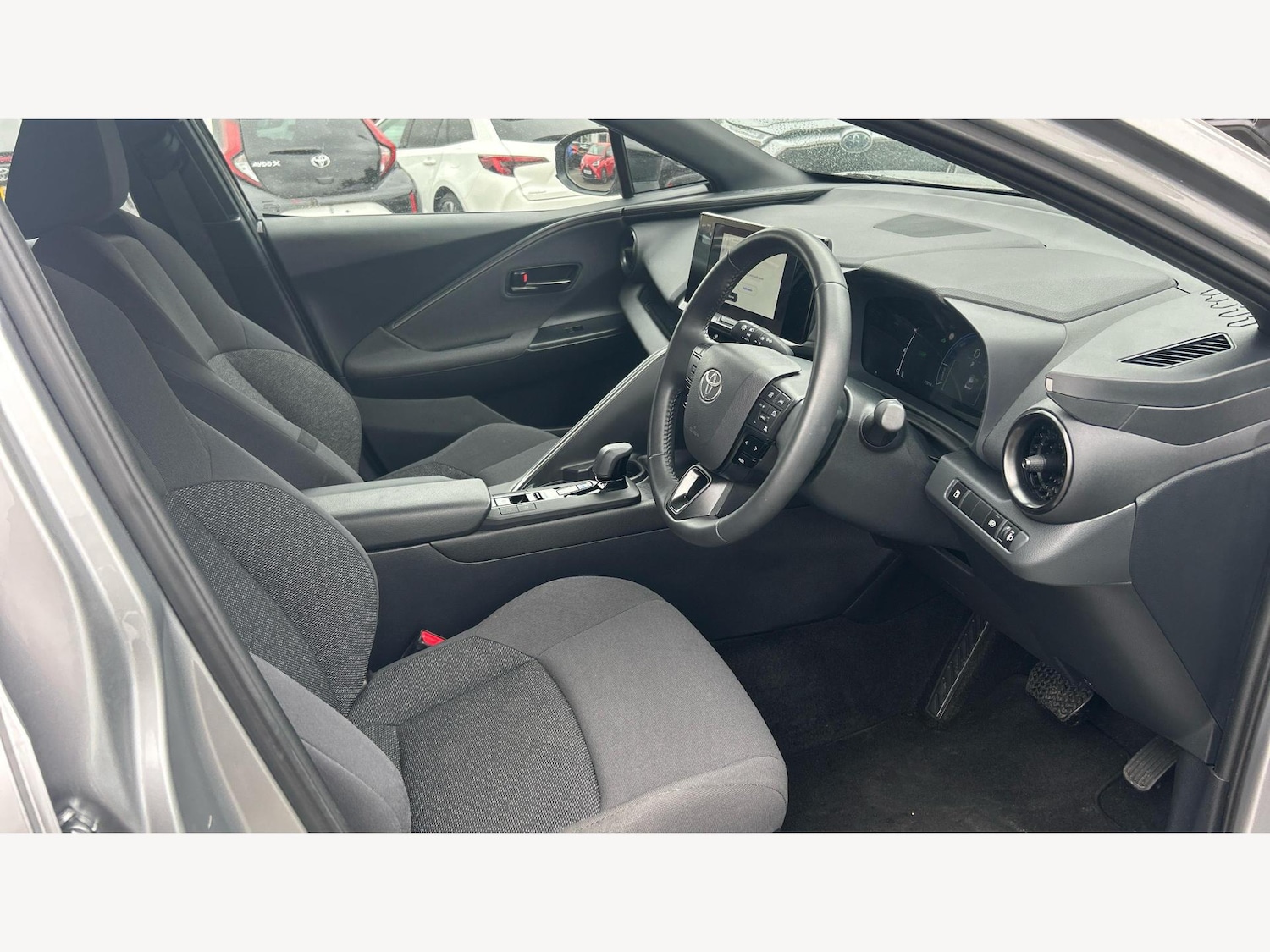 Used Toyota C-HR 2024 for sale - 76359853: Photo 13