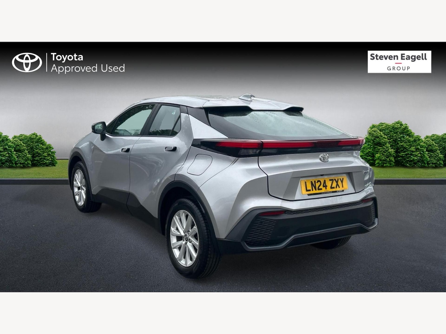 Used Toyota C-HR 2024 for sale - 76359853: Photo 6