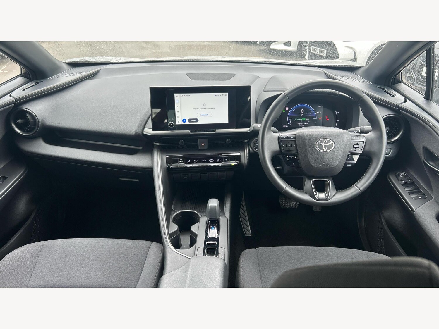 Used Toyota C-HR 2024 for sale - 76359853: Photo 7