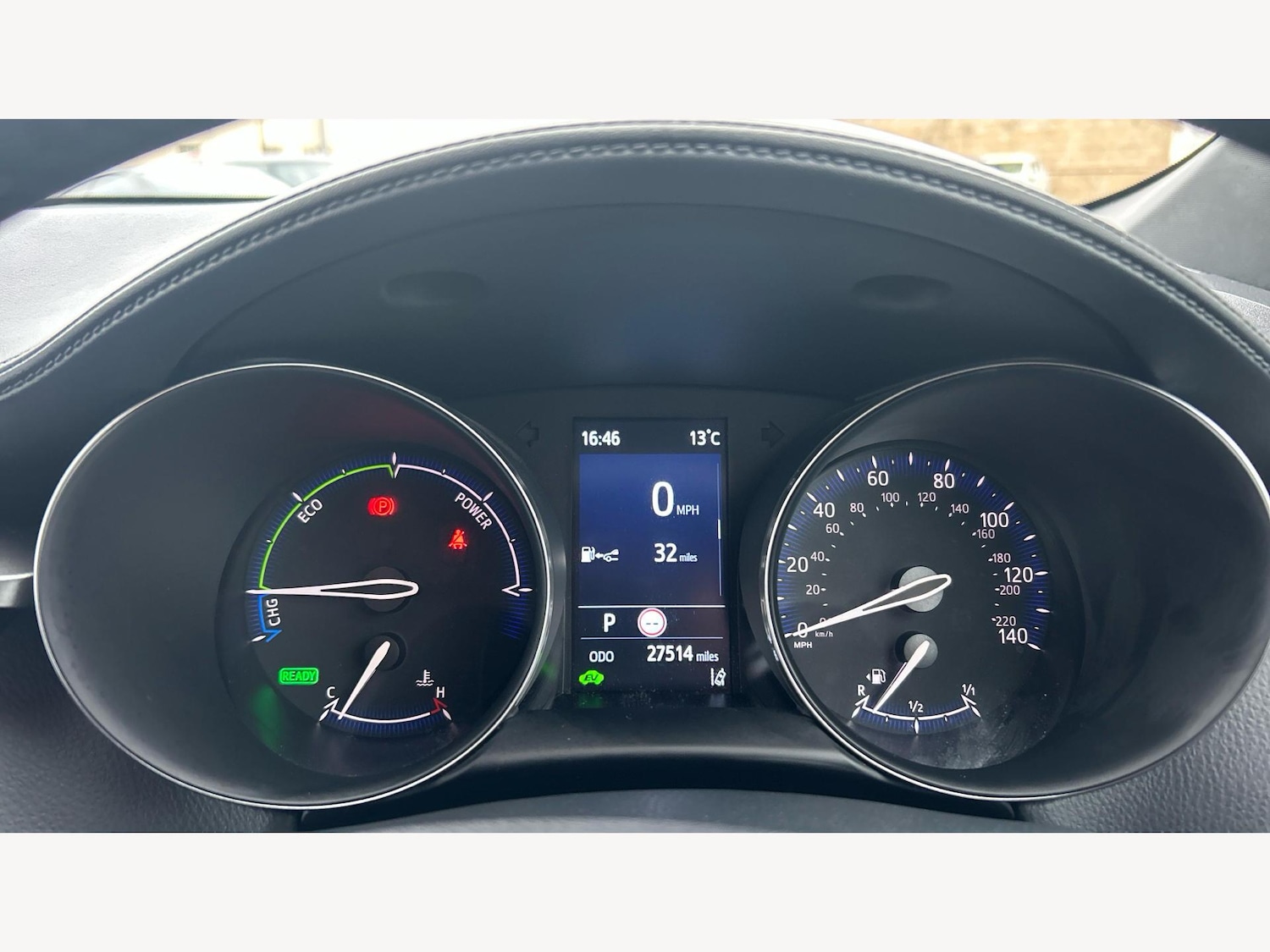 Used Toyota C-HR 2023 for sale - 76326202: Photo 11