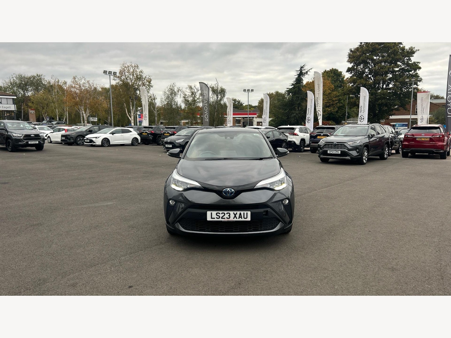 Used Toyota C-HR 2023 for sale - 76326202: Photo 17