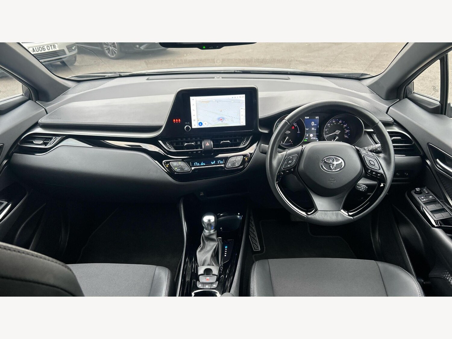 Used Toyota C-HR 2023 for sale - 76326202: Photo 7