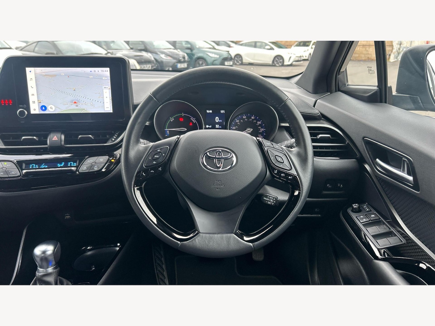 Used Toyota C-HR 2023 for sale - 76326202: Photo 8